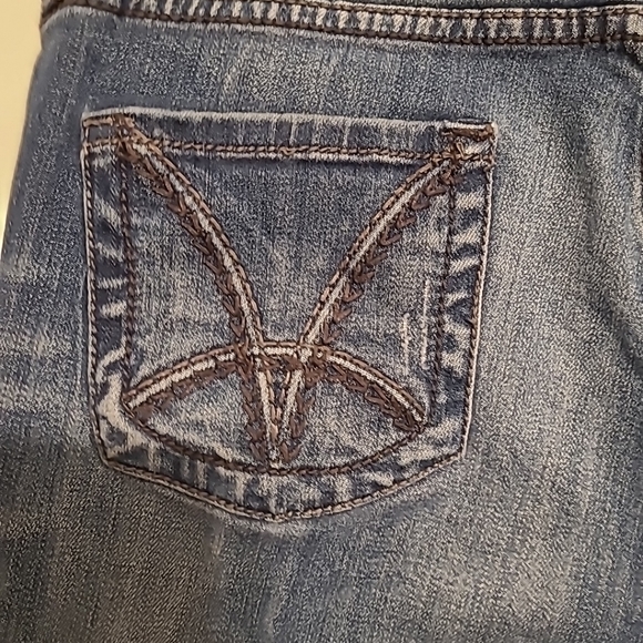 Kut From The Kloth Blue Dark Wash Jeans Size 8 EUC - Picture 6 of 13
